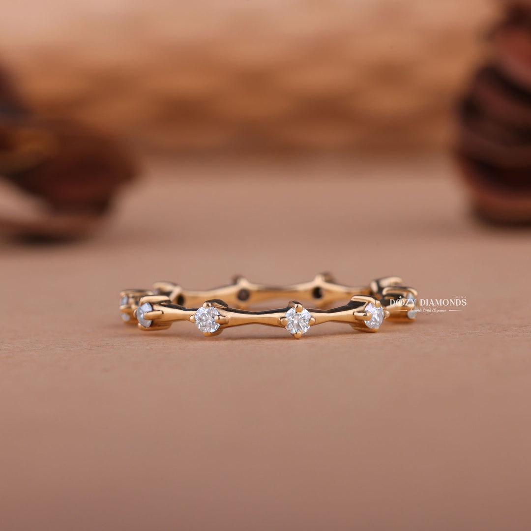 Round diamond band glamorous, Round diamond band simple, Round diamond band elaborate, Round diamond band geometric, Round diamond band floral, Round diamond band heart,