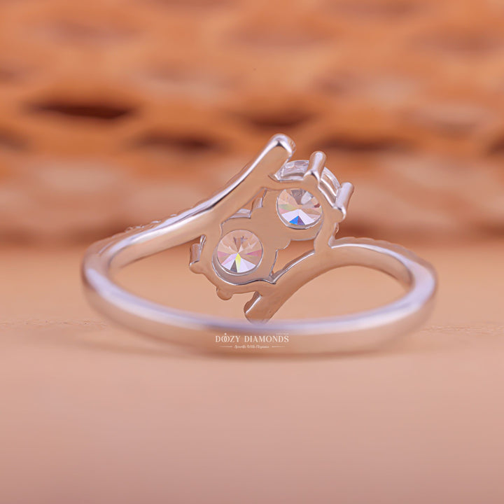 Round excellent cut diamond engagement ring, Round very good cut diamond engagement ring, Round fair cut diamond engagement ring, Round good cut diamond engagement ring, Round top-rated diamond engagement ring, Round online diamond engagement ring,