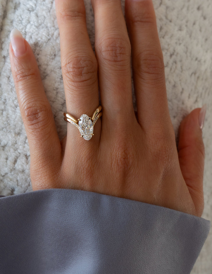2.0CT Oval F-VS Lab Grown Eve Wedding Ring with Eve Open Band