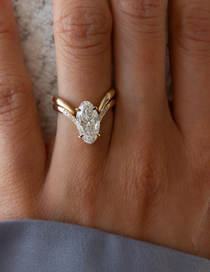 2.0CT Oval F-VS Lab Grown Eve Wedding Ring with Eve Open Band