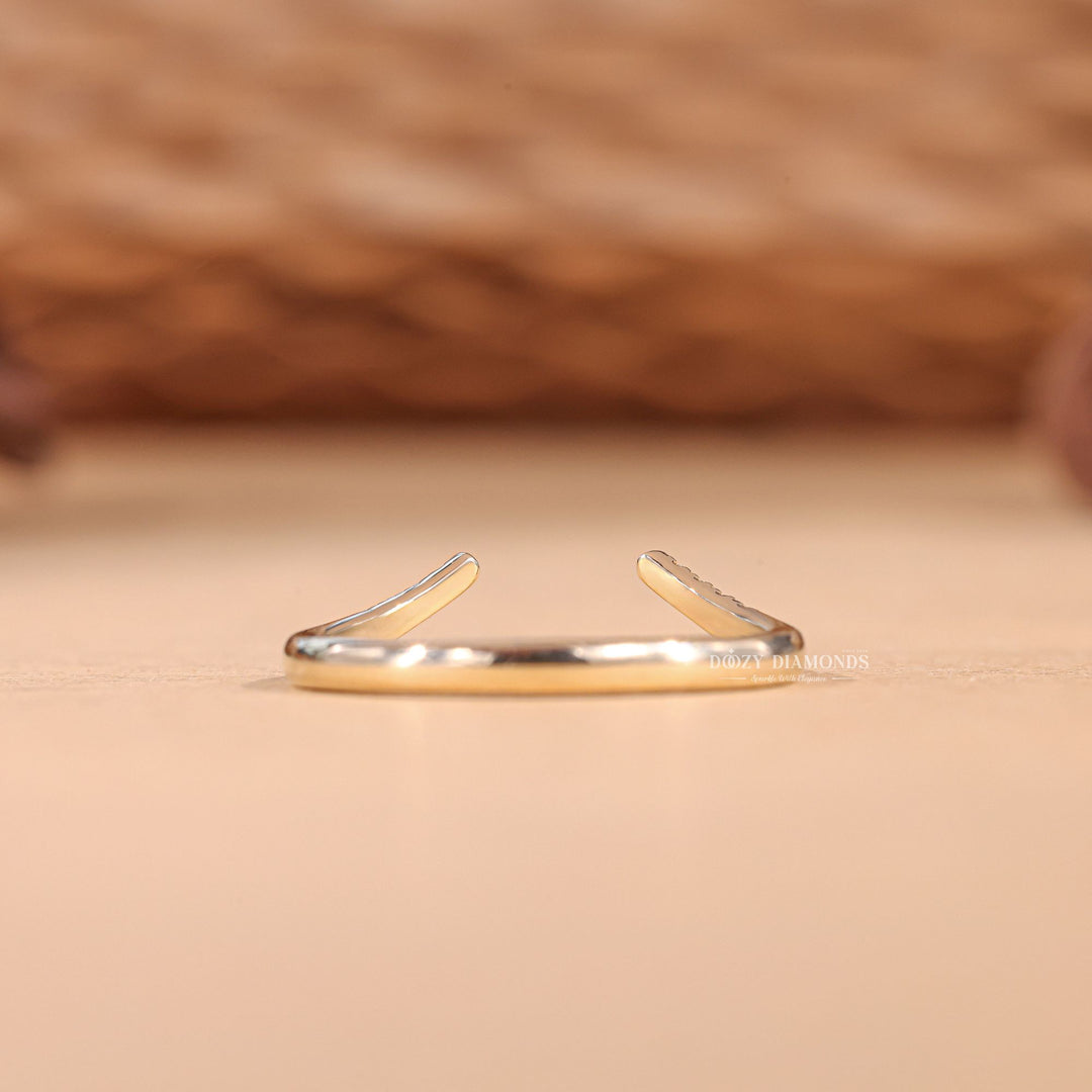  Pave diamond wedding band, Channel-set diamond wedding band, Bezel-set diamond wedding band, Shared prong diamond wedding band, Half-eternity diamond wedding band,