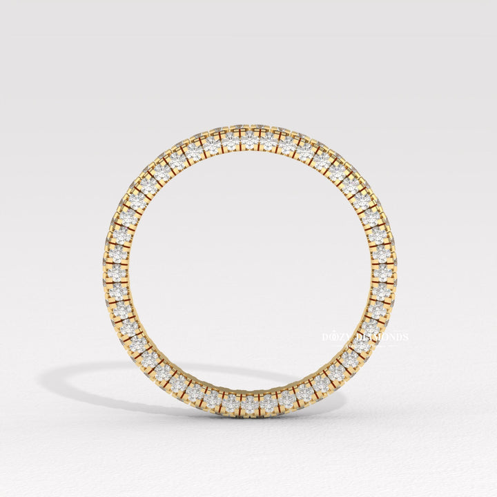 Classic wedding band
Simple white gold ring
Plain wedding band
Polished white gold band
