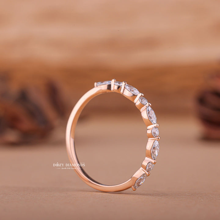 Sophisticated diamond wedding band, Trendy diamond wedding band, Fashionable diamond wedding band, Delicate diamond wedding band, Subtle diamond wedding band