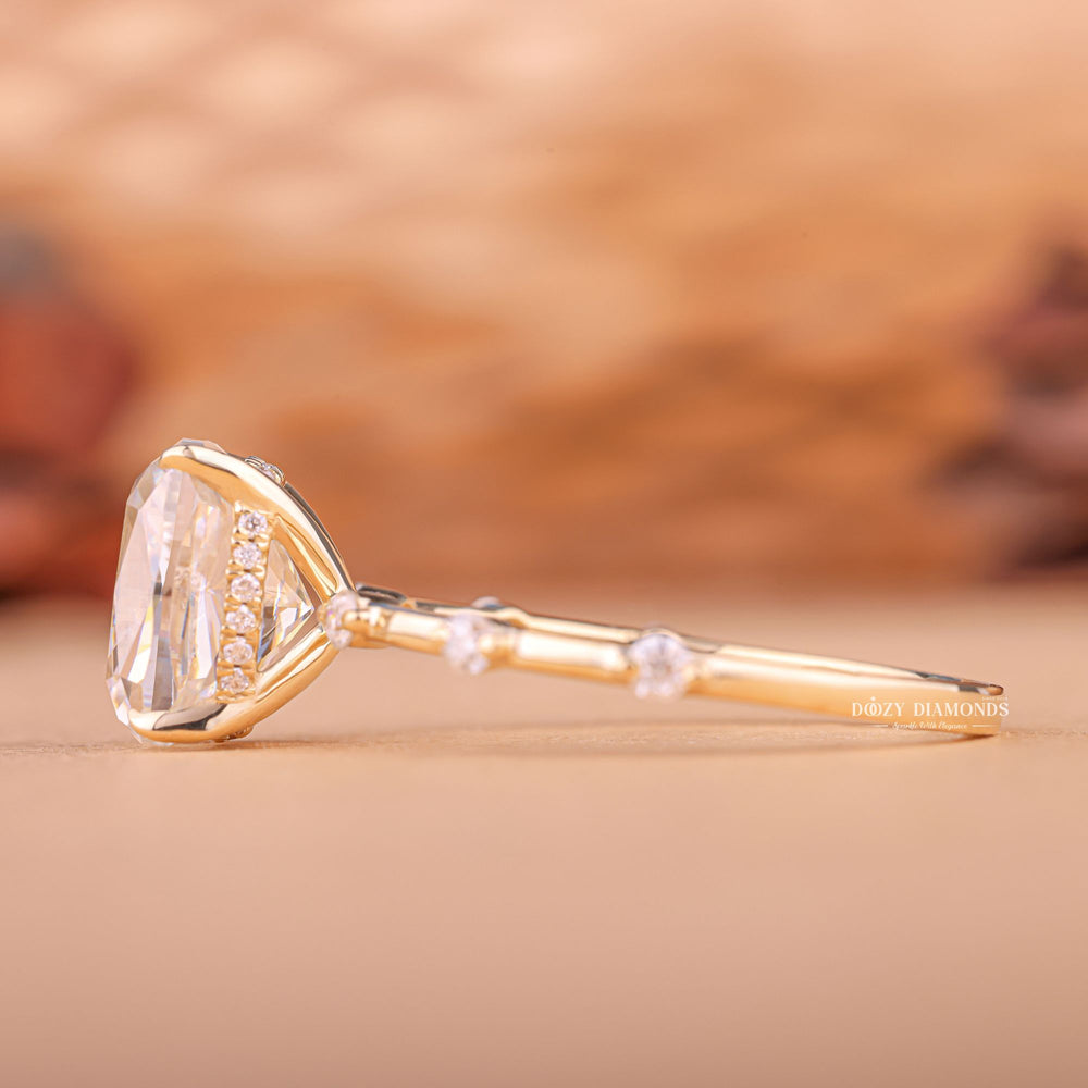 Trendy engagement ring, Fashionable engagement ring, Versatile engagement ring, Ethical engagement ring, Sustainable engagement ring, 