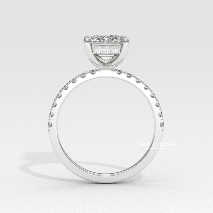 Statement oval engagement ring
Buy IGI certified ring online
Modern vintage oval pavé ring