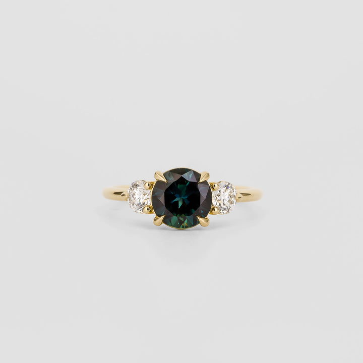 Round cut engagement ring, Round diamond engagement ring, Round solitaire engagement ring, Round halo engagement ring, Round pave engagement ring, Round vintage engagement ring, Round classic engagement ring, Round modern engagement ring, Round three-stone engagement ring, Round side stone engagement ring, Round cathedral engagement ring, Round bezel engagement ring, Round tension set engagement ring, 