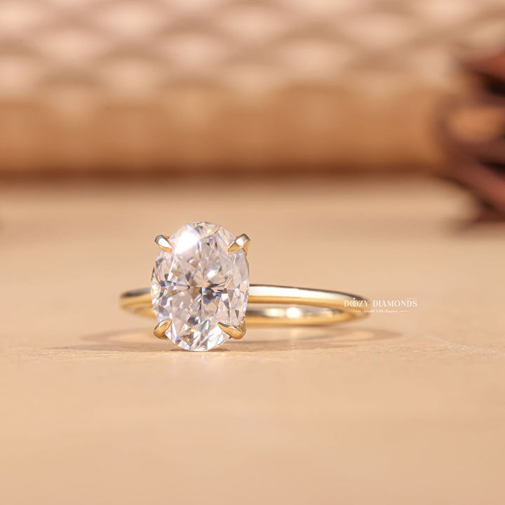 Timeless engagement ring, Elegant engagement ring, Whimsical engagement ring, Chic engagement ring, Glamorous engagement ring, Sophisticated engagement ring, Trendy engagement ring, Fashionable engagement ring, 