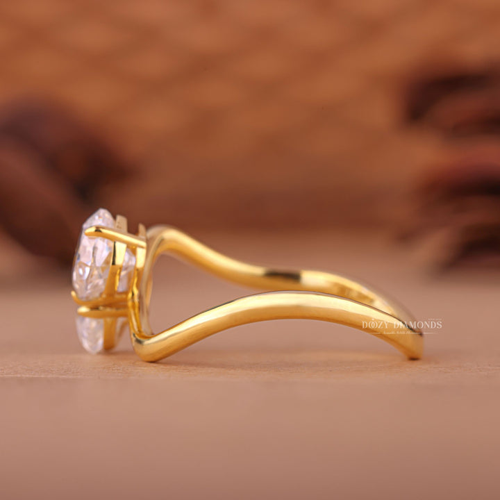 Toi et Moi moissanite rings for alternative engagement, Unique Toi et Moi wedding ring designs, Vintage-inspired Toi et Moi engagement rings,