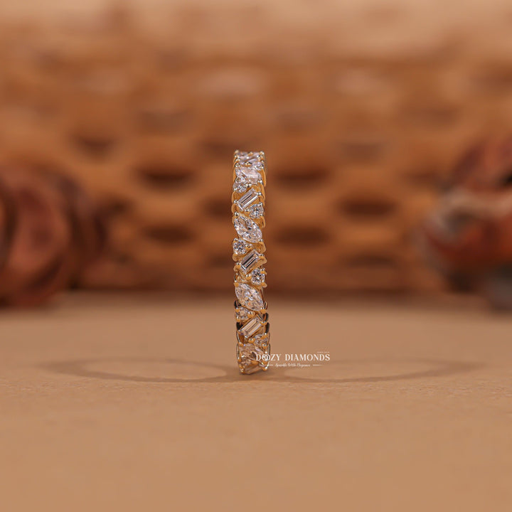 Full-eternity diamond wedding band, Unique diamond wedding band, Custom diamond wedding band, Affordable diamond wedding band, Luxury diamond wedding band, White gold diamond wedding band, Yellow gold diamond wedding band, Rose gold diamond wedding band, 