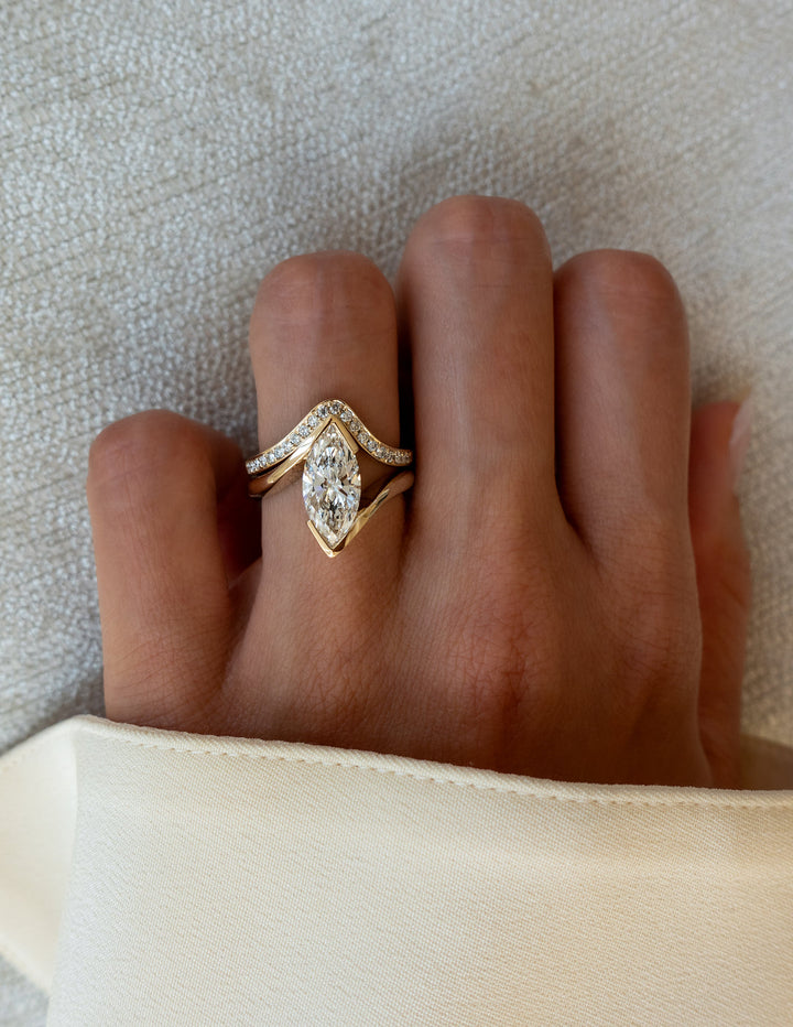 2.0CT Half Bezel Marquise F-VS Lab Grown Wedding Ring with Curved Band
