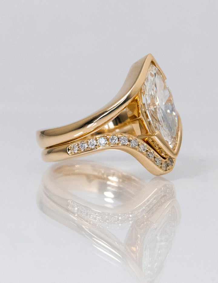 2.0CT Half Bezel Marquise F-VS Lab Grown Wedding Ring with Curved Band