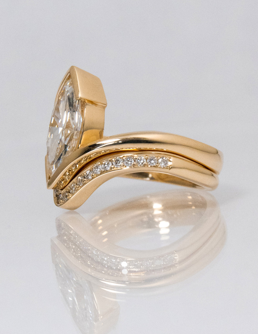 2.0CT Half Bezel Marquise F-VS Lab Grown Wedding Ring with Curved Band