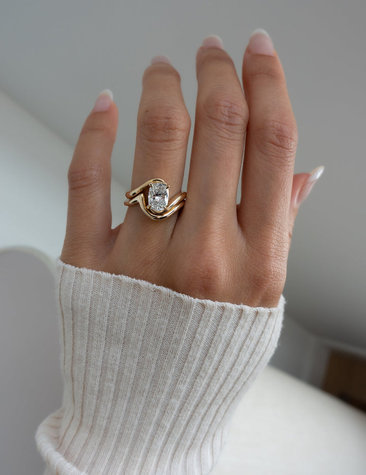 1.50CT Elongated Cushion F-VS Lab Grown Bypass Wedding Ring with Matching Band