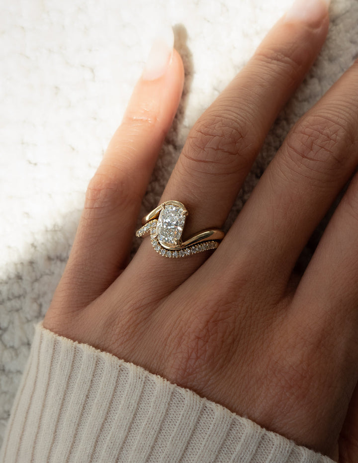 1.50CT Elongated Cushion F-VS Lab Grown Bypass Wedding Ring with Matching Band