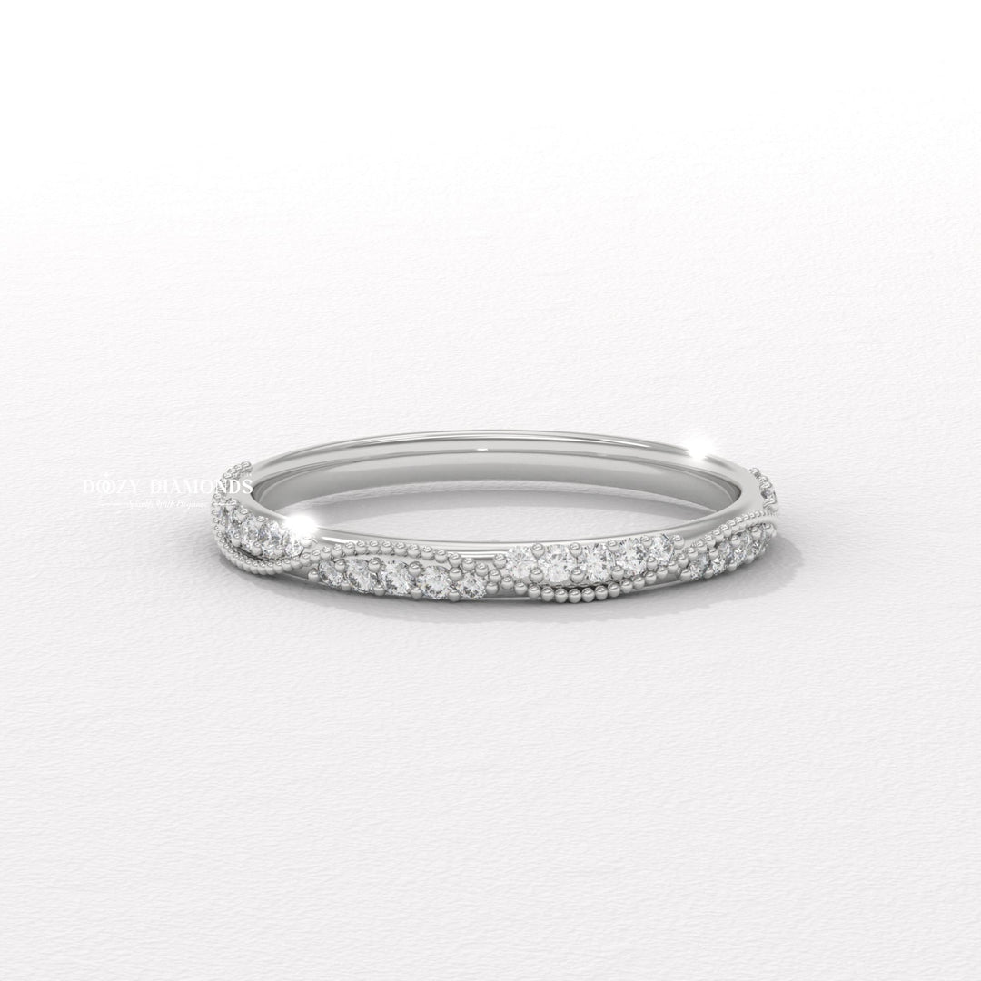 Victorian style ring
Unique bridal band
Sustainable diamond jewelry