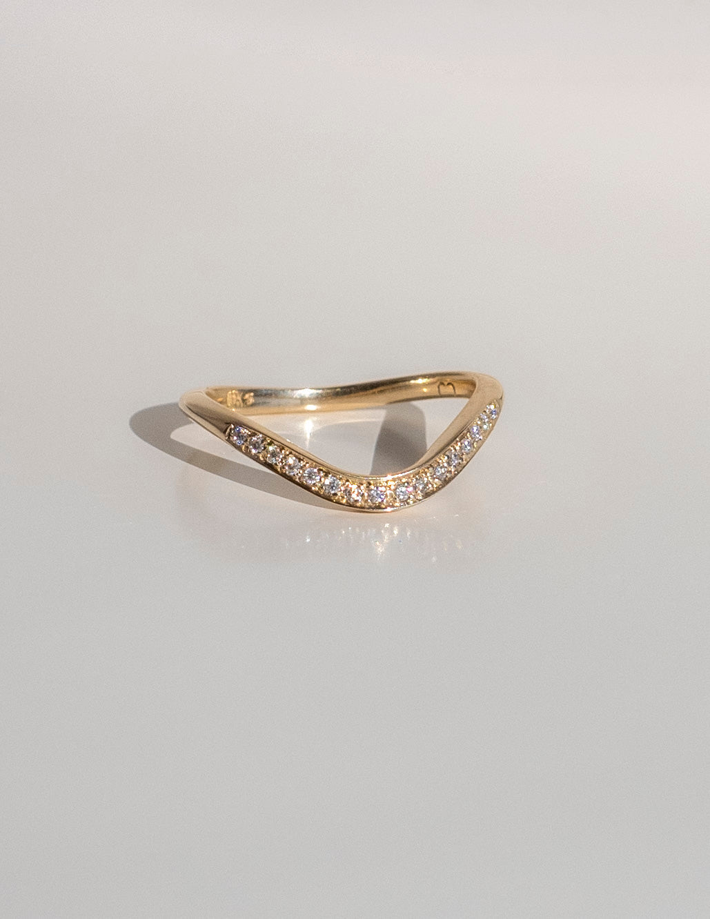 Round Diamond CVD EF/VVS Eve Wave Pave Wedding Band