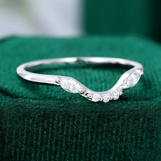 marquise-round-moissanite-curved-wedding-band