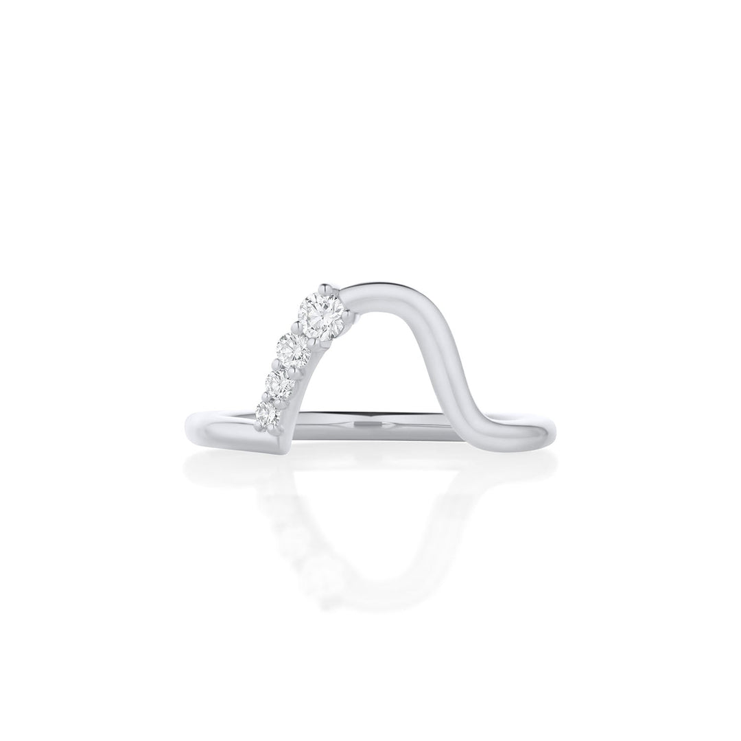Round Diamond CVD EF/VVS Unique Wave Wedding Band