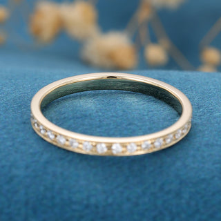 1-68-ct-round-shaped-moissanite-channel-setting-wedding-band