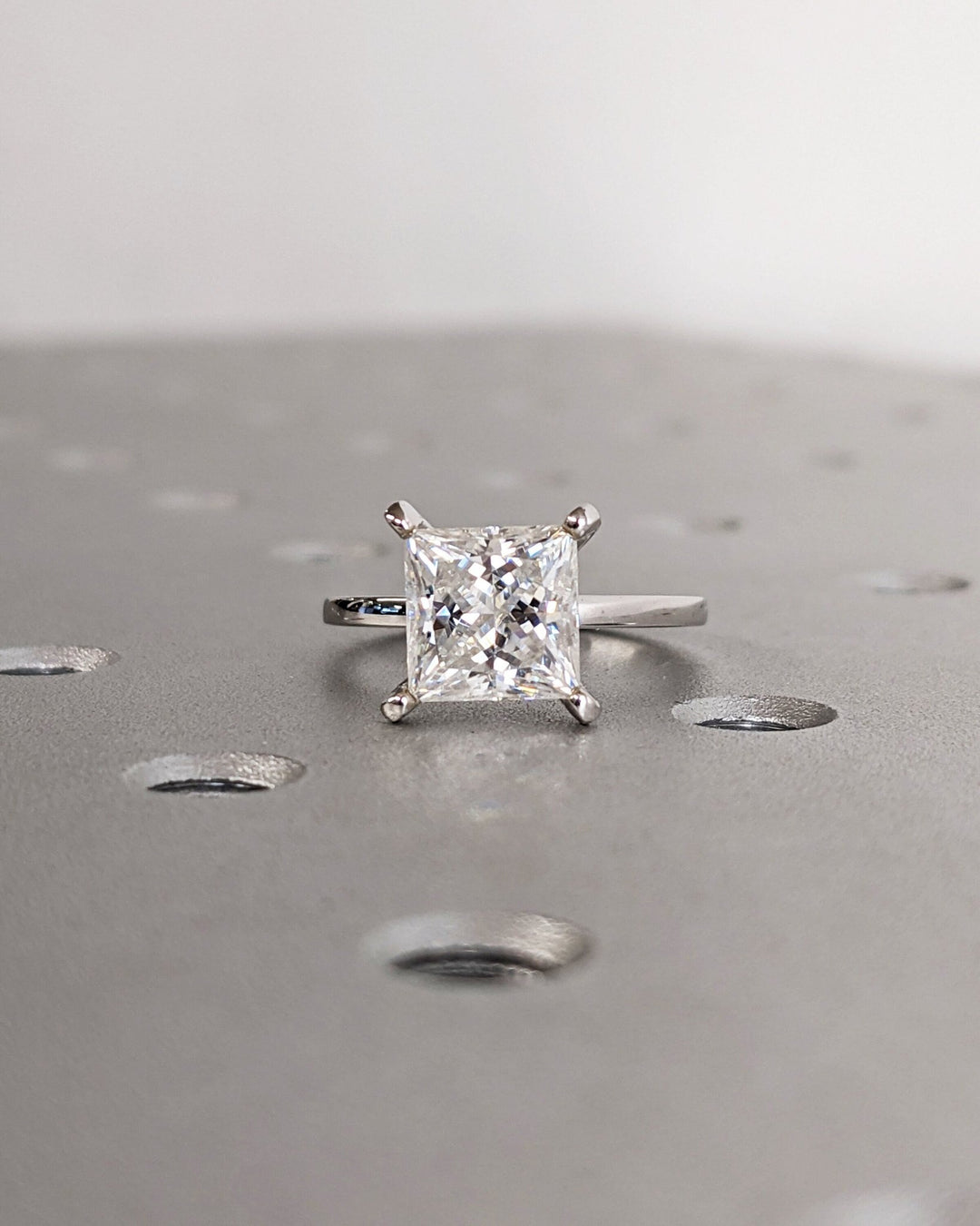 2.0CT Princess Cut Solitaire Lab Grown Diamond Engagement Ring for Women