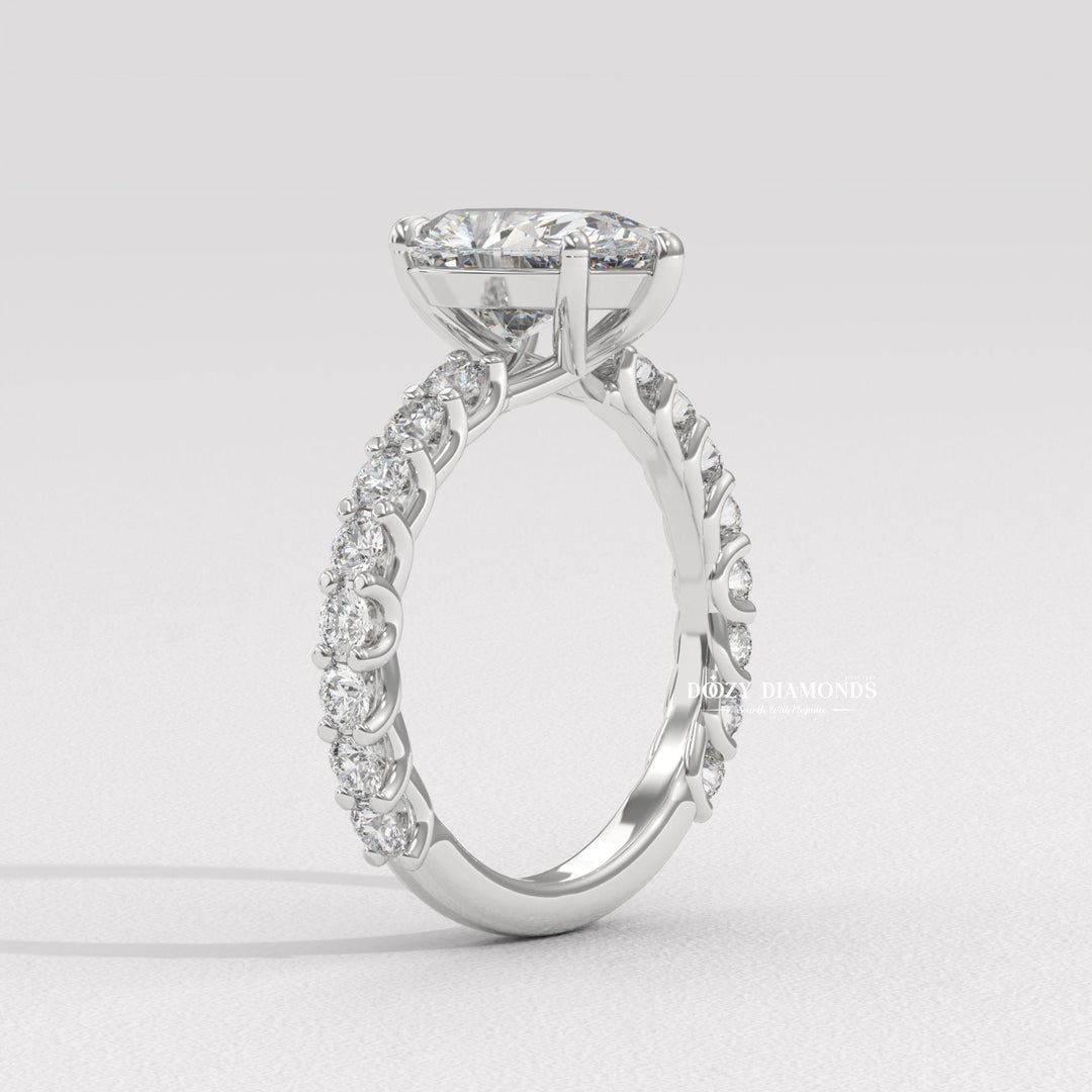 anniversary ring, promise ring, luxury jewelry, diamond jewelry, premium diamond ring, elegant engagement ring, timeless engagement ring, classic engagement ring, modern