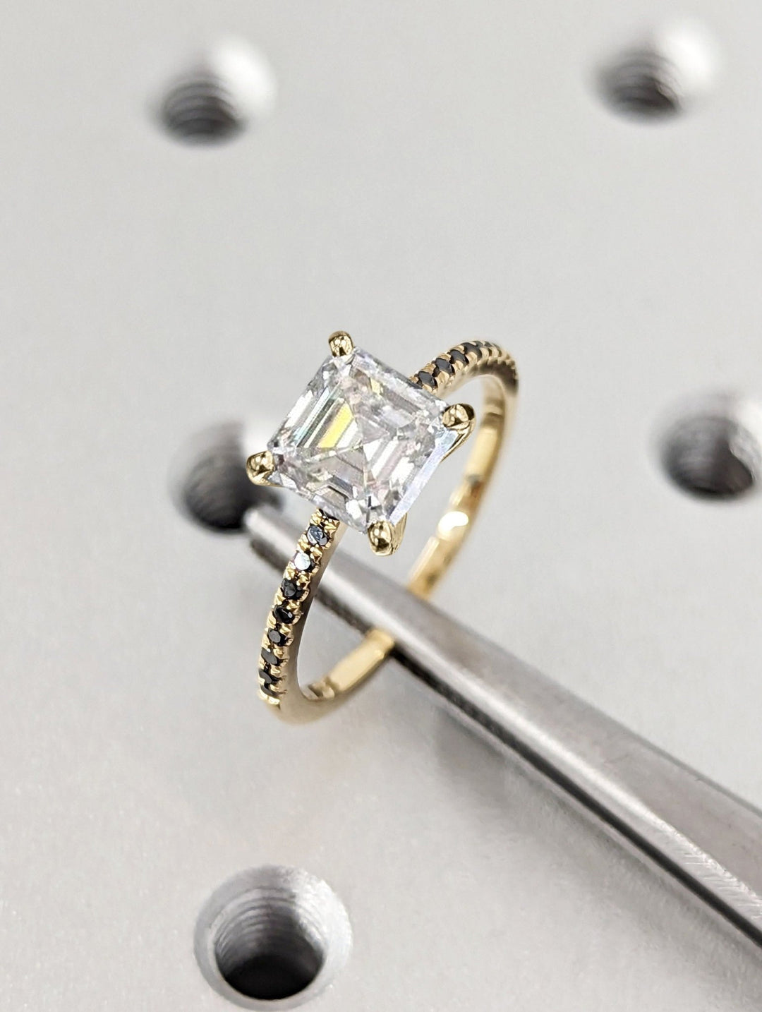 luxury engagement jewelry for women,