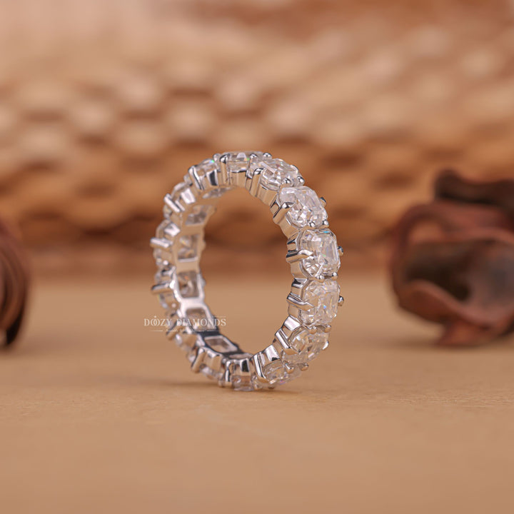 Diamond wedding band for men, Classic diamond wedding band, Vintage diamond wedding band, Modern diamond wedding band, Simple diamond wedding band, Diamond wedding band designs, 