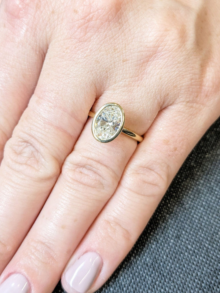 luxury engagement ring