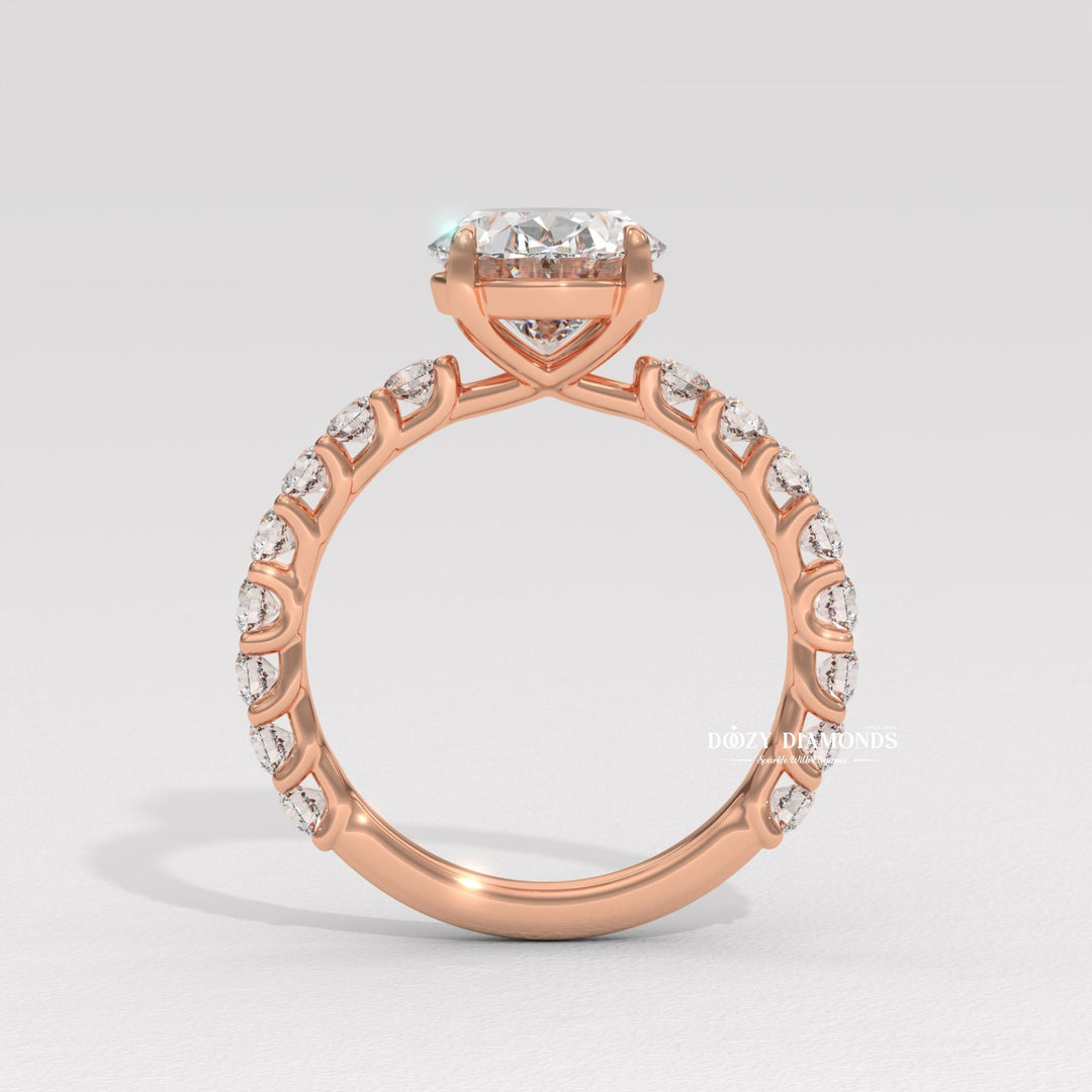 bridal collection jewelry, sustainable proposal ring, ethical luxury jewelry, sparkling bridal accessory, elegant fine jewelry, luxury bridal keepsake, diamond celebration ring, modern elegance ring,
