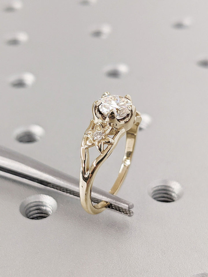 round diamond wedding jewelry