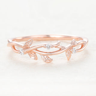 round-shaped-moissanite-twig-style-wedding-band