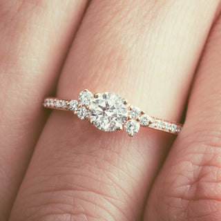 round-shaped-moissanite-cluster-engagement-ring