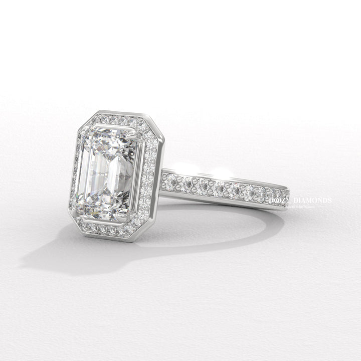 classic bridal ring, sparkling bridal jewelry, women's engagement jewelry, premium bridal ring, luxury engagement jewelry, timeless bridal jewelry, emerald halo setting, halo lab diamond ring,
