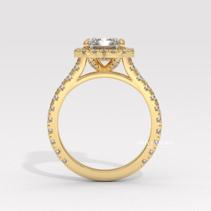 IGI certified diamond ring
E color diamond ring
VS2 clarity diamond ring
Radiant halo ring