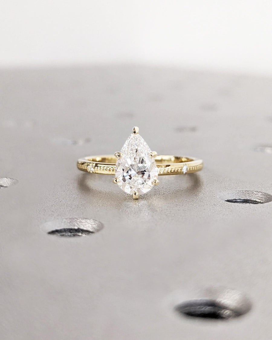 lab grown engagement ring