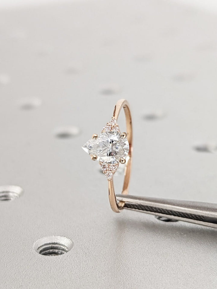 pear lab diamond bridal ring,