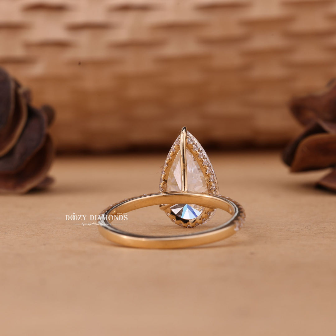 5.0CT - 7.0CT Pear Cut EF/VS1 Lab Grown Diamond Hidden Halo Engagement Ring - Doozy Diamonds