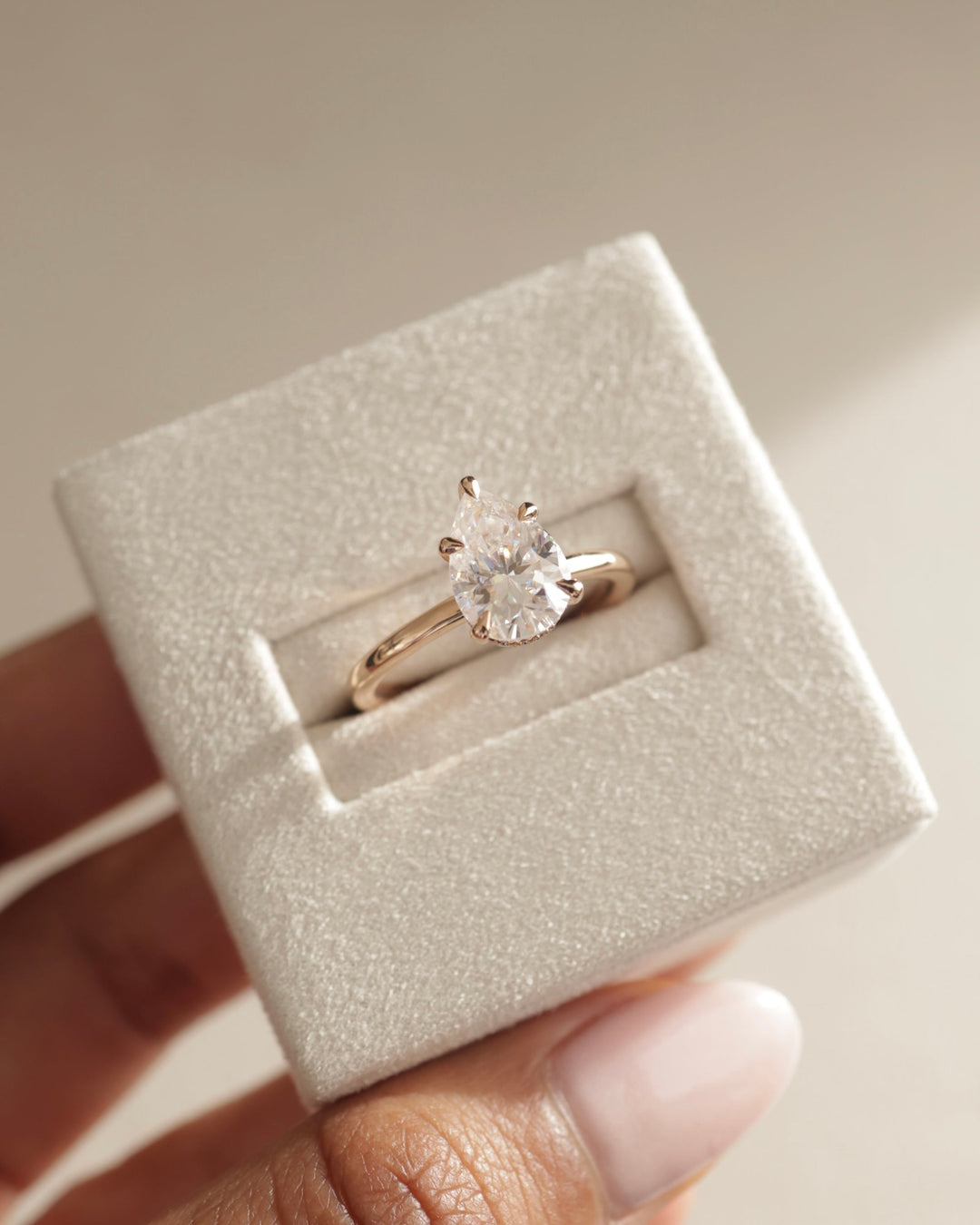 structured hidden halo setting, balanced hidden halo setting, symmetrical hidden halo setting, floating hidden halo setting, split shank hidden halo setting, tapered hidden halo setting, curved hidden halo setting, rounded hidden halo setting, fine jewelry hidden halo setting, diamond hidden halo mounting, concealed diamond halo mounting, under gallery halo