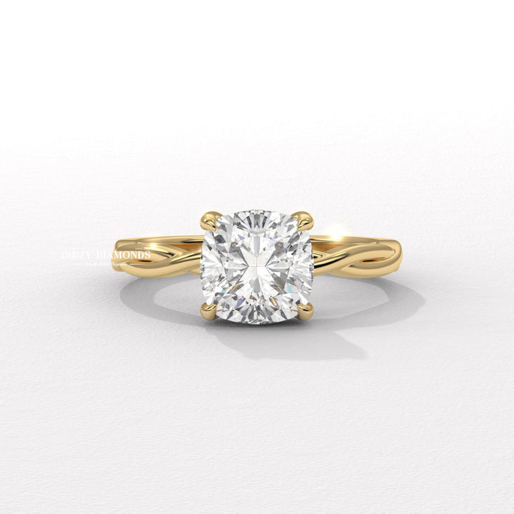promise ring, luxury jewelry, diamond jewelry, statement engagement ring, premium diamond ring, elegant engagement ring, timeless engagement ring, classic engagement ring,
