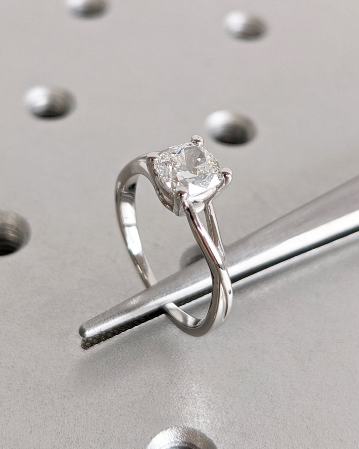 high brilliance diamond ring