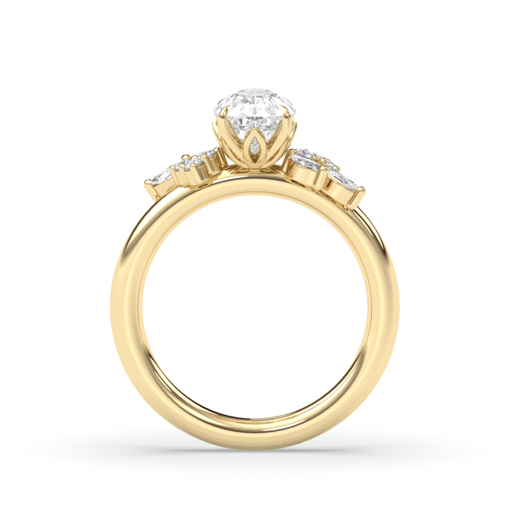 luxurious pear diamond ring