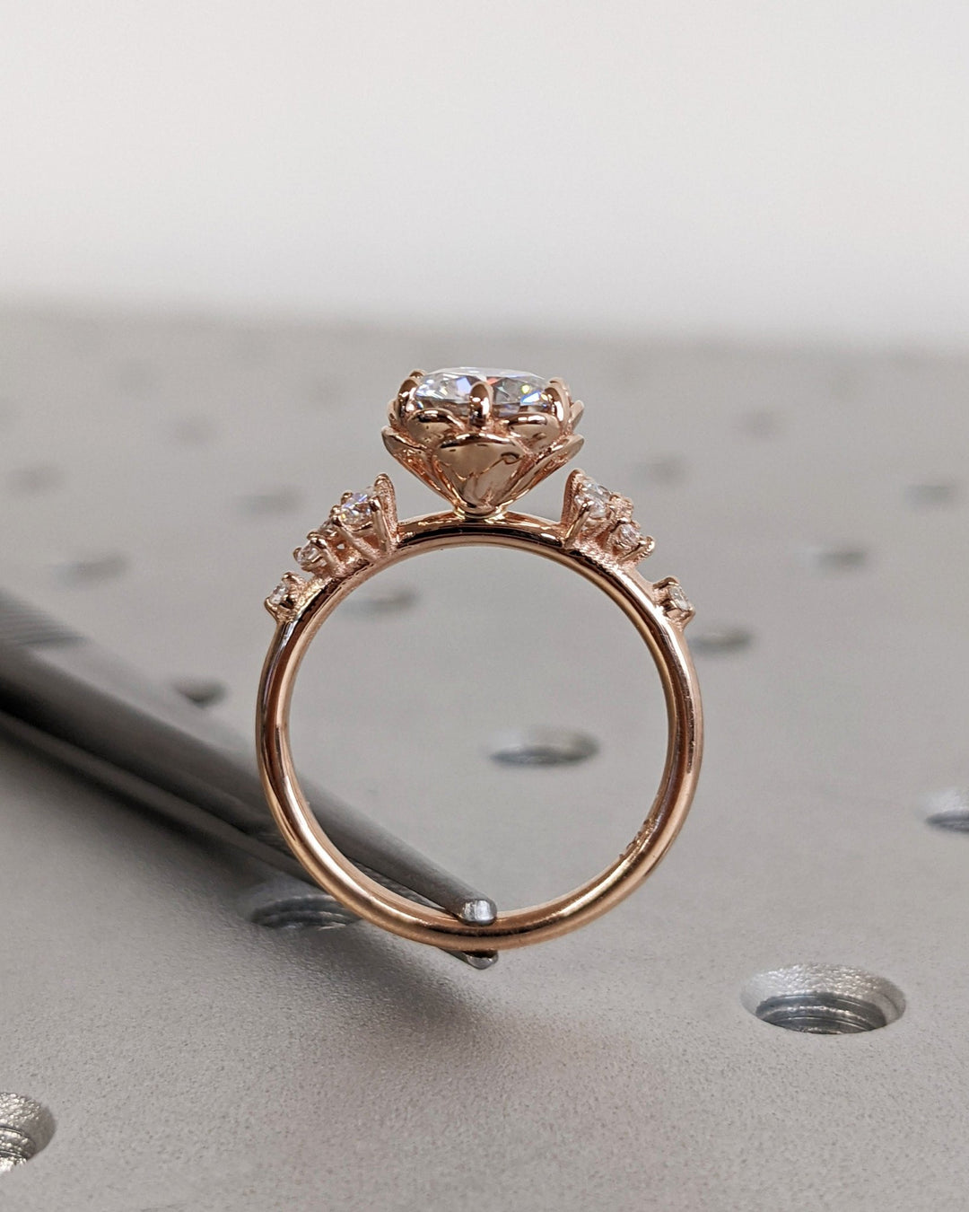 modern round engagement ring,