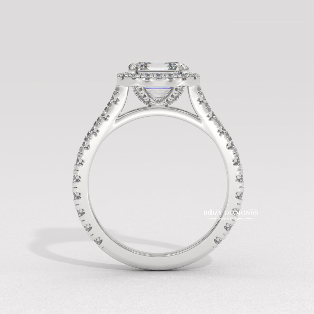 Art Deco engagement ring
Square diamond ring
Step cut diamond ring
Modern engagement ring
Classic engagement ring