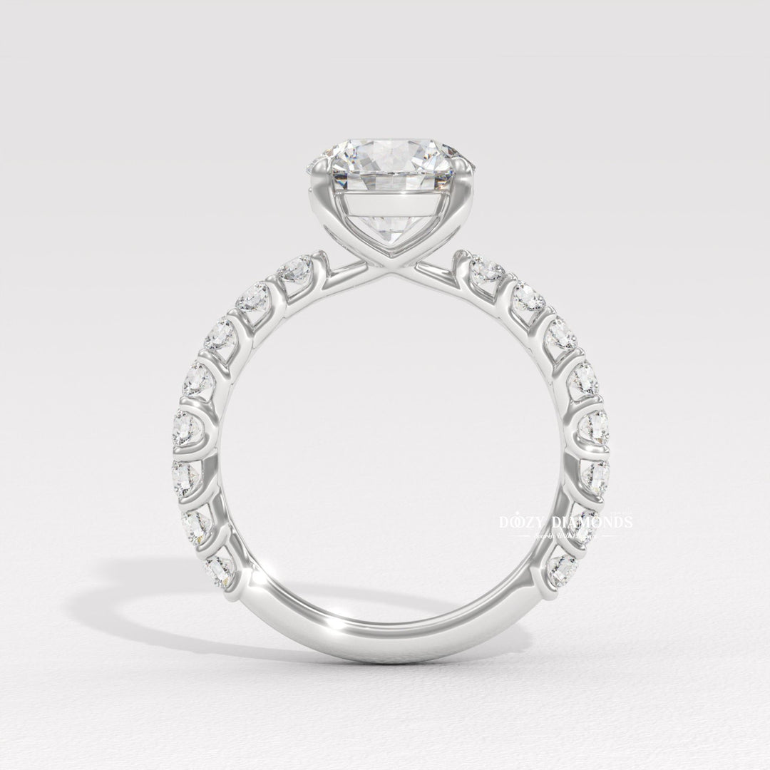 anniversary ring, promise ring, luxury jewelry, statement diamond ring, premium diamond ring, elegant engagement ring, timeless engagement ring, modern engagement ring