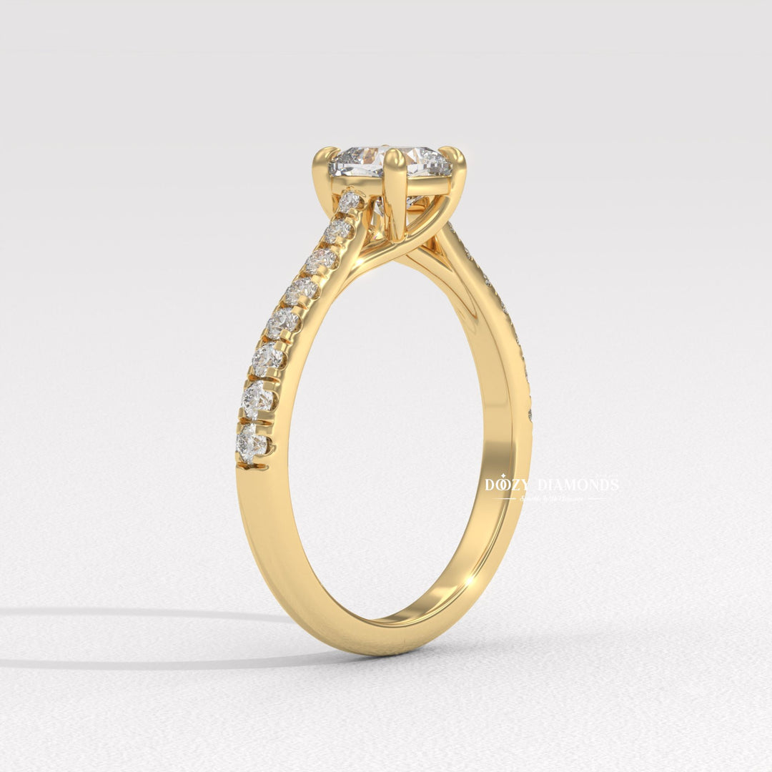 diamond ring trend, bridal style ring, fine jewelry collection, luxury gift for her, diamond lover ring, sparkling center stone, statement bridal jewelry, engagement jewelry trend
