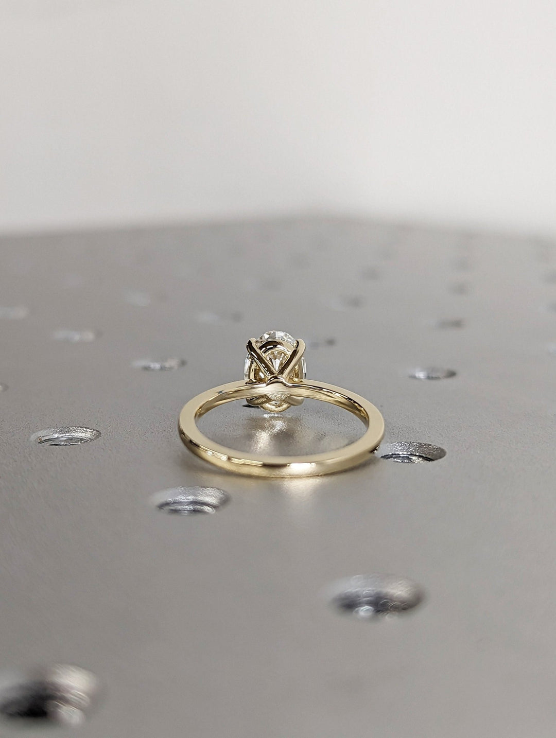 luxury diamond engagement ring