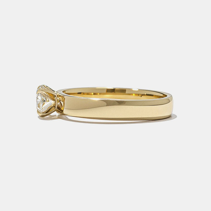 east west oval engagement ring, horizontal oval diamond ring, thick band diamond ring, oval proposal ring, luxury oval ring, engagement ring for her, bridal jewelry, wedding jewelry, luxury jewelry gift, modern romance ring, artisan engagement ring, handcrafted luxury ring, premium bridal jewelry,