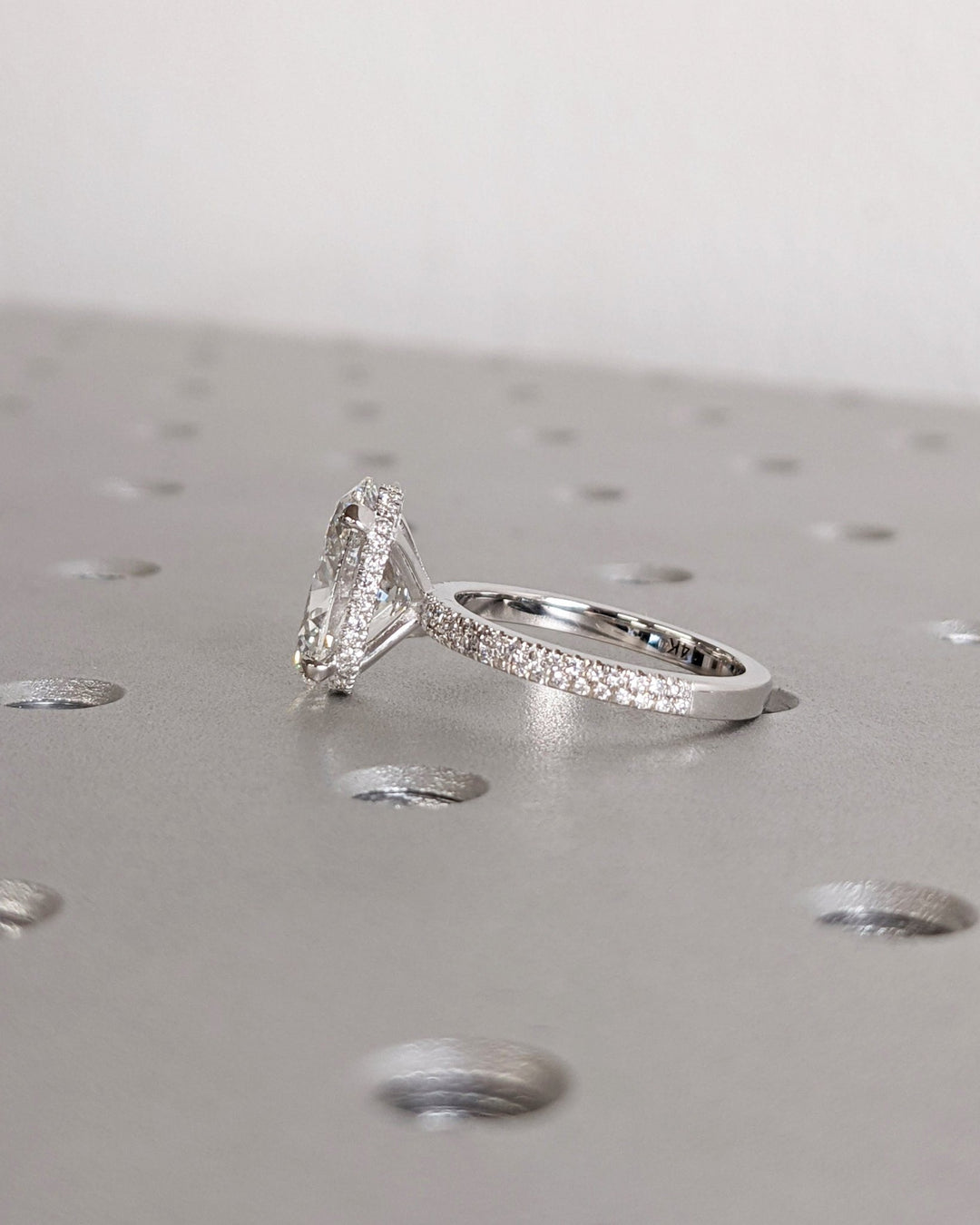 luxury engagement ring for women