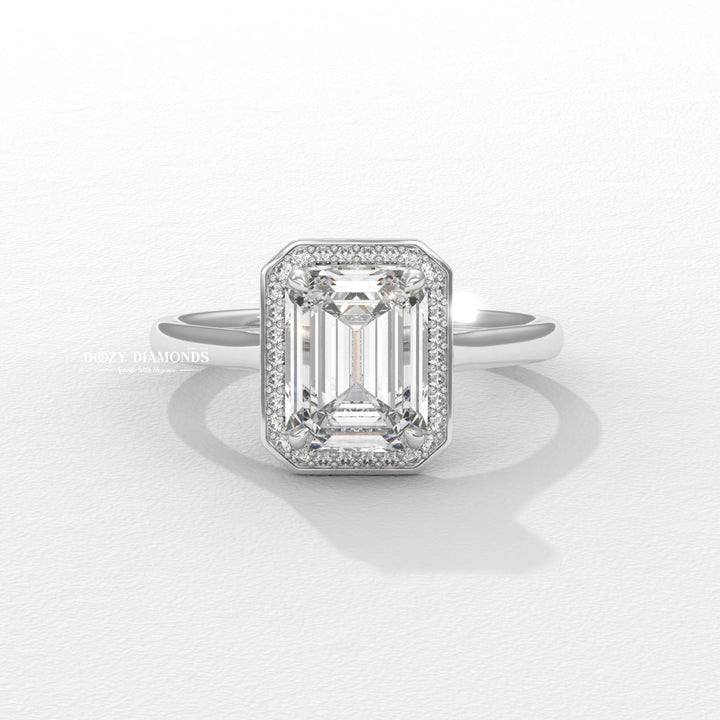 Yellow gold engagement ring
Platinum engagement ring
14k gold engagement ring
18k gold engagement ring