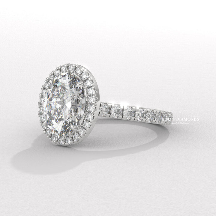 diamond engagement ring, Round luxury diamond engagement ring, Round discount diamond engagement ring, Round designer diamond engagement ring, Round handcrafted diamond 